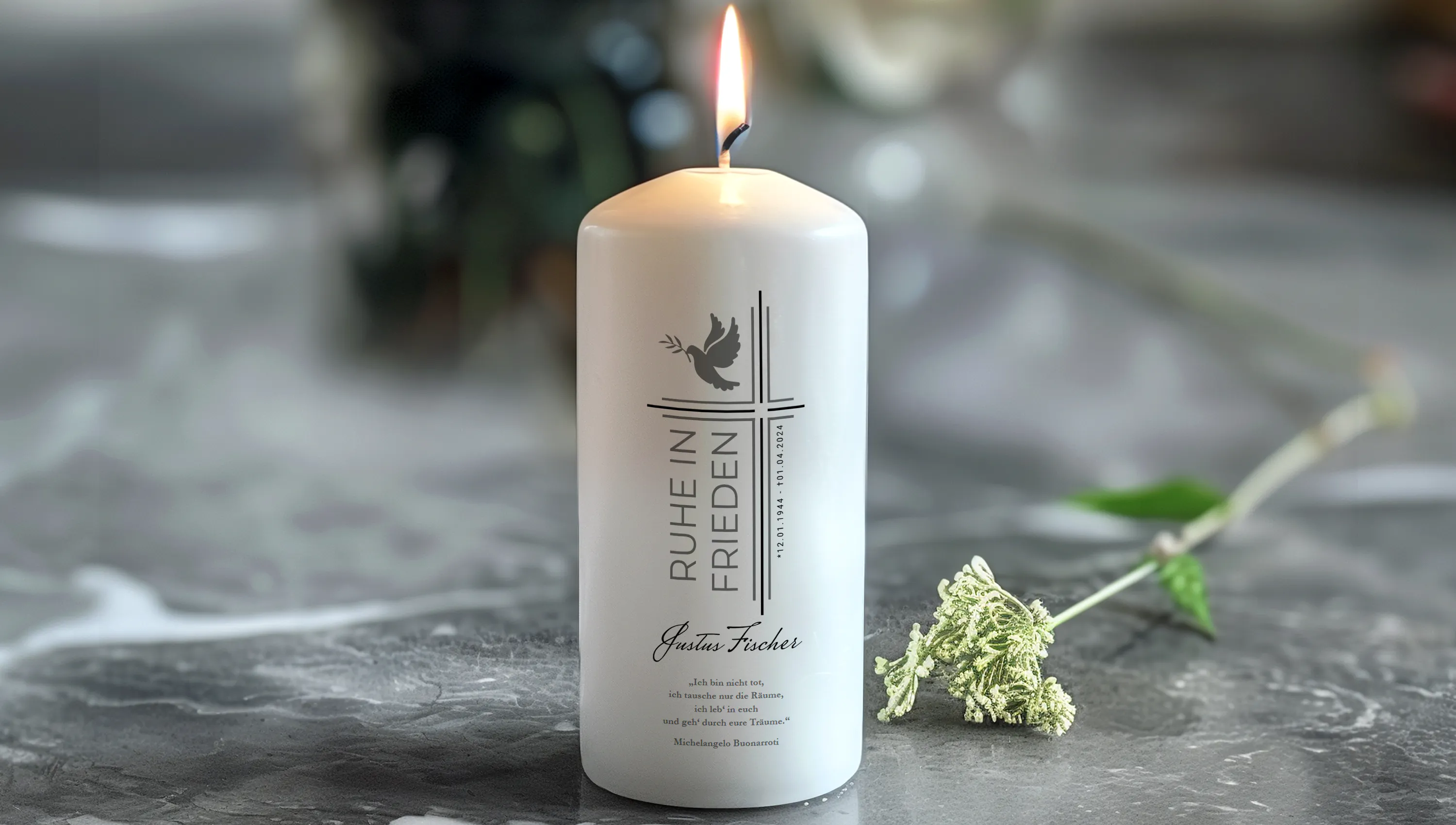 Trauerkerze individuell gestalten – mit Foto, Namen und persönlichem Spruch